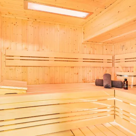 Prora - Sauna, Waschmaschine Und Strandkorb Am Strand - Sunny *
